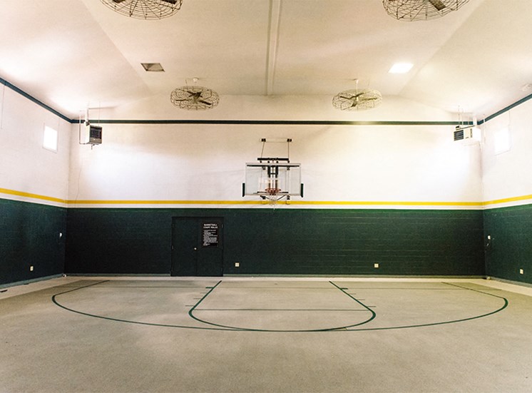 Indoor Gymnasium at Windsor Park Apartments
